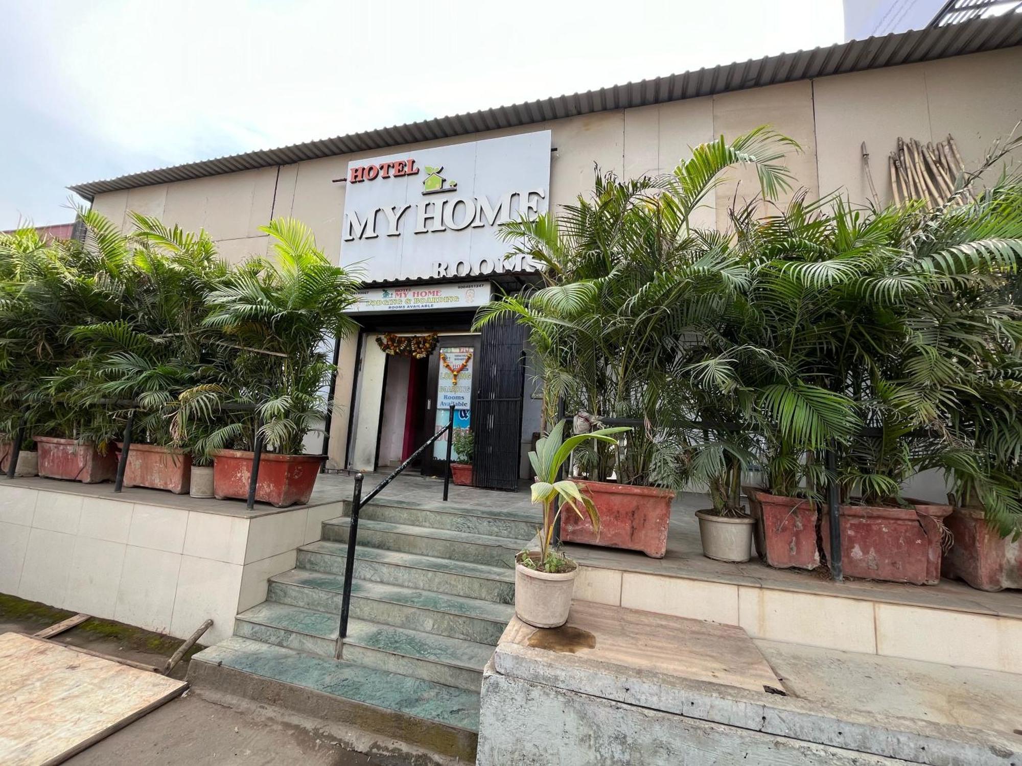 Hotel My Home Mira-Bhayandar Esterno foto